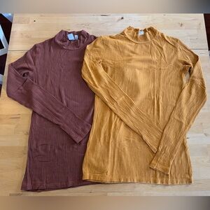 2 Twik Ribbed Long Sleeve Top in Brown and Mustard Yellow